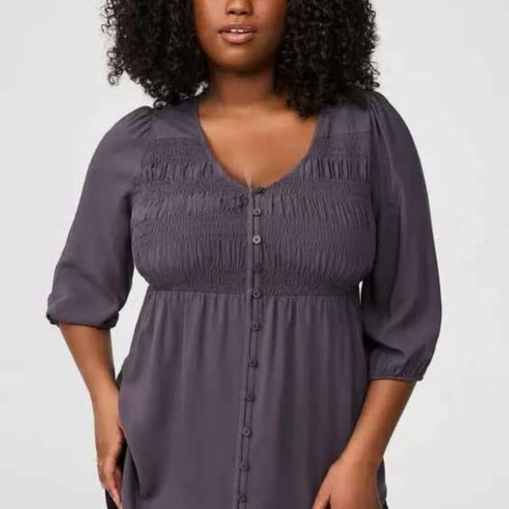 Torrid Challis Smocked 3/4 Sleeve Top size 1X
